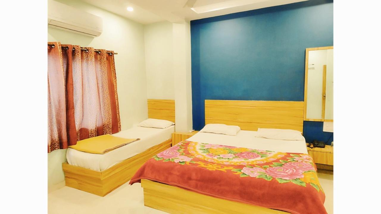 Hotel Guru Kripa - 500Mtr From Shreenathji Temple Nāthdwāra Eksteriør bilde