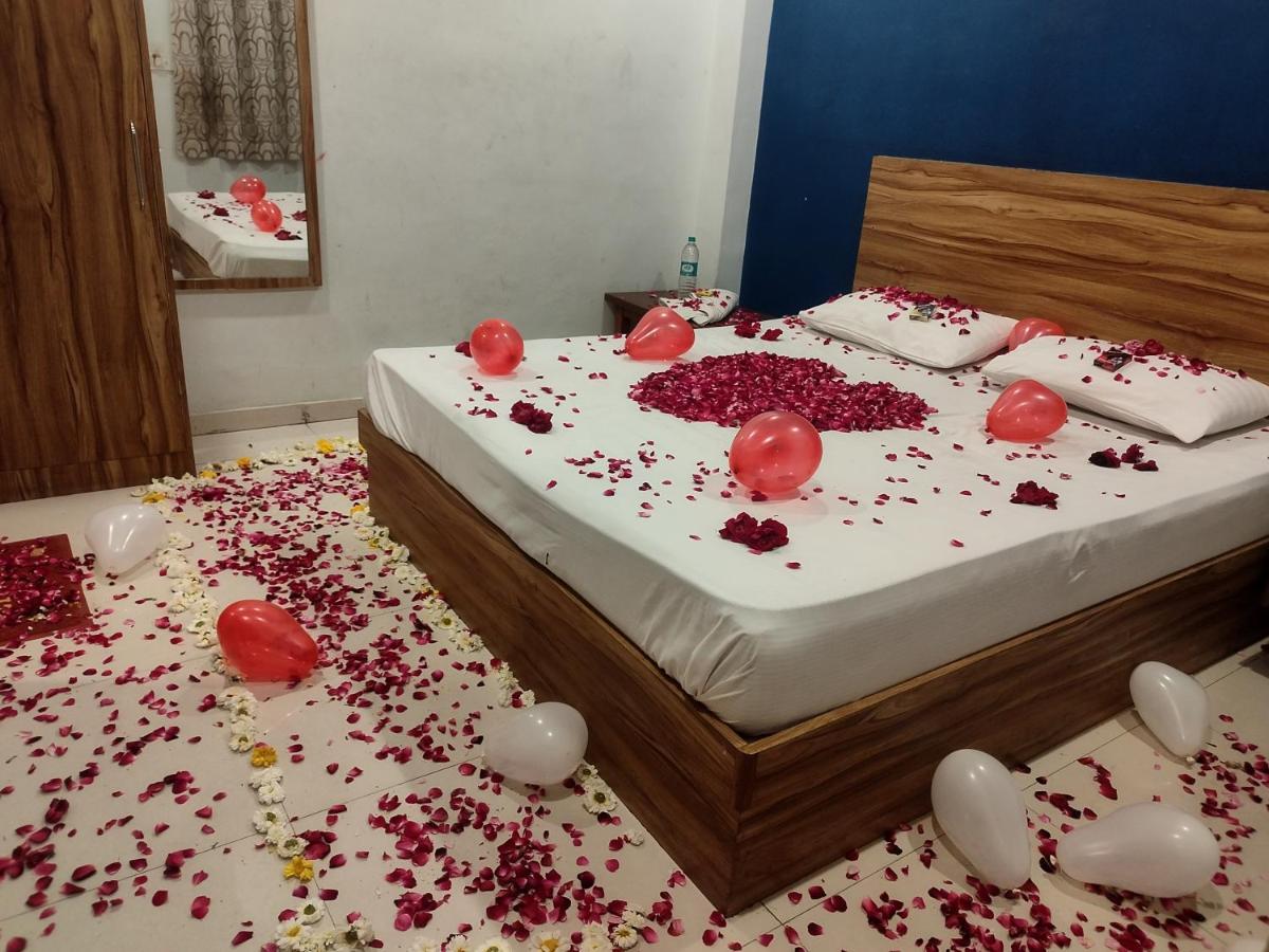 Hotel Guru Kripa - 500Mtr From Shreenathji Temple Nāthdwāra Eksteriør bilde